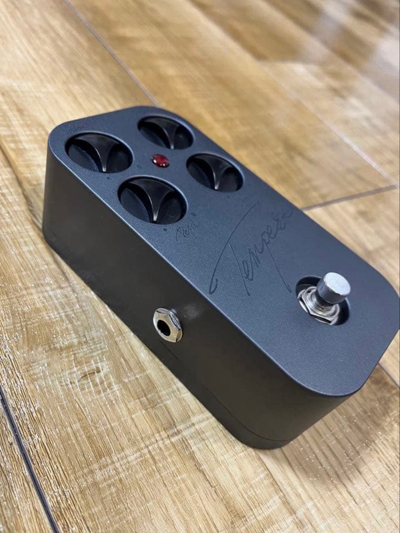 Tempest CULT ディストーションギターエフェクター