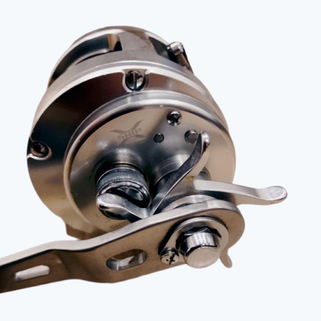 【美品】SHIMANO 13オシアカルカッタ　300hg 早い者勝ち　即購入歓迎