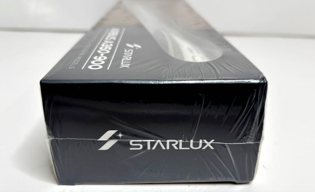 STARLUX Airlines A350-900 1/200 模型 未開封