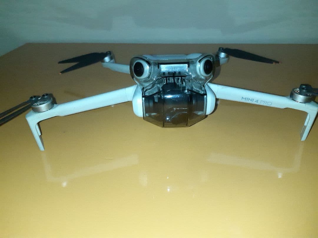 DJIMini 4 pro本体+RC-N3 +バッテリー3本等々オマケ多数