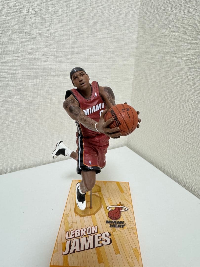マイアミ・ヒート 2013 BIG3 フィギュアセット　マクファーレントイズ