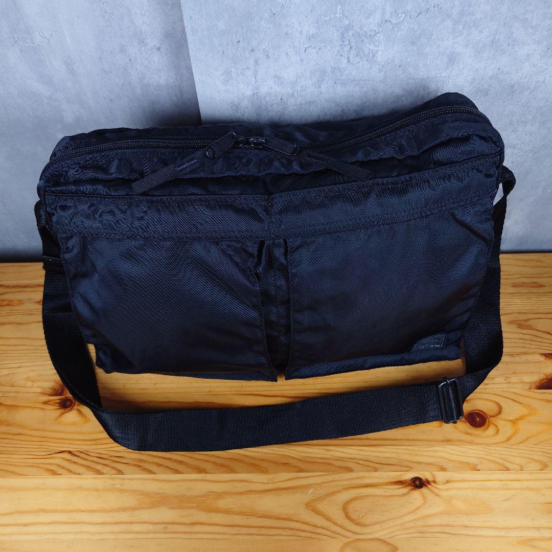 ANA機内販売限定　PORTER　ショルダーバッグ　黒