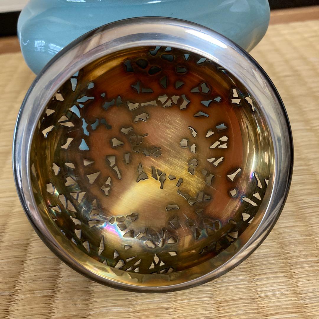 諏訪蘇山作 香炉 青磁 袴腰 三足香炉 純銀 花刻透し火屋 信幸造