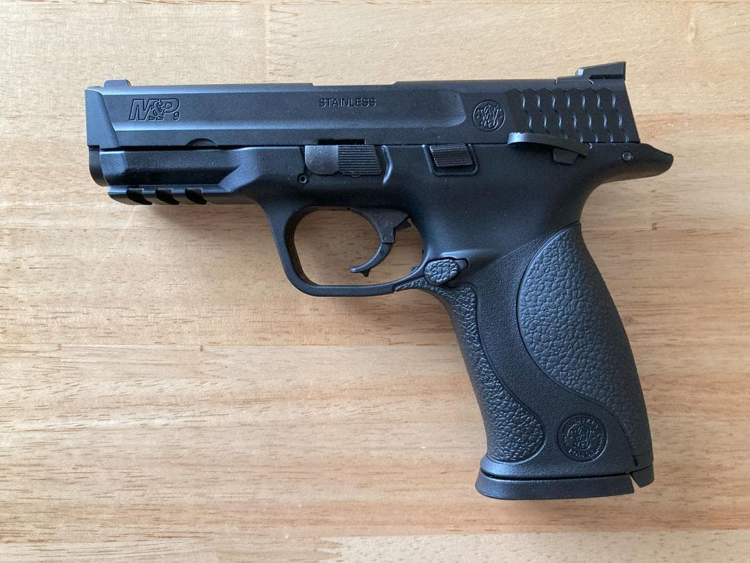 東京マルイ S&W M&P9 ガスブローバックガン