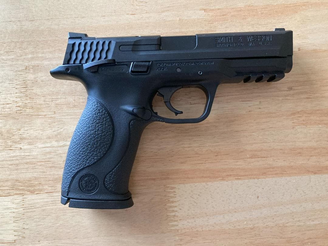 東京マルイ S&W M&P9 ガスブローバックガン