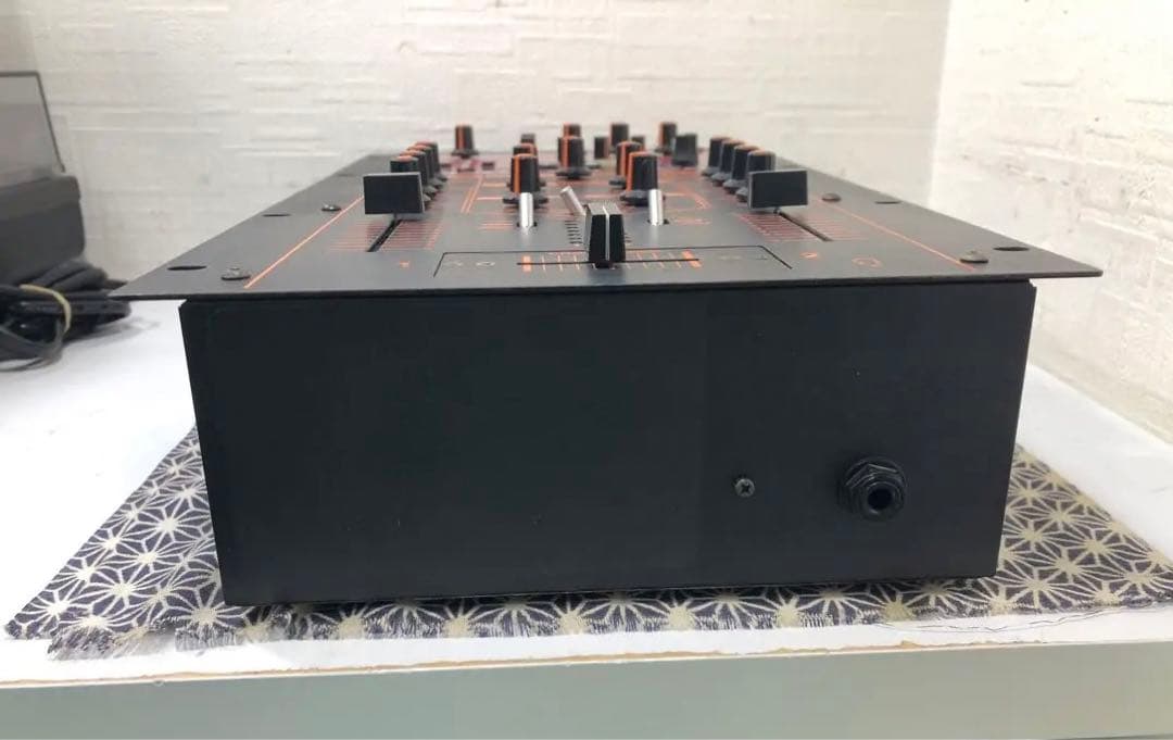 Roland ローランド　DJ-1000