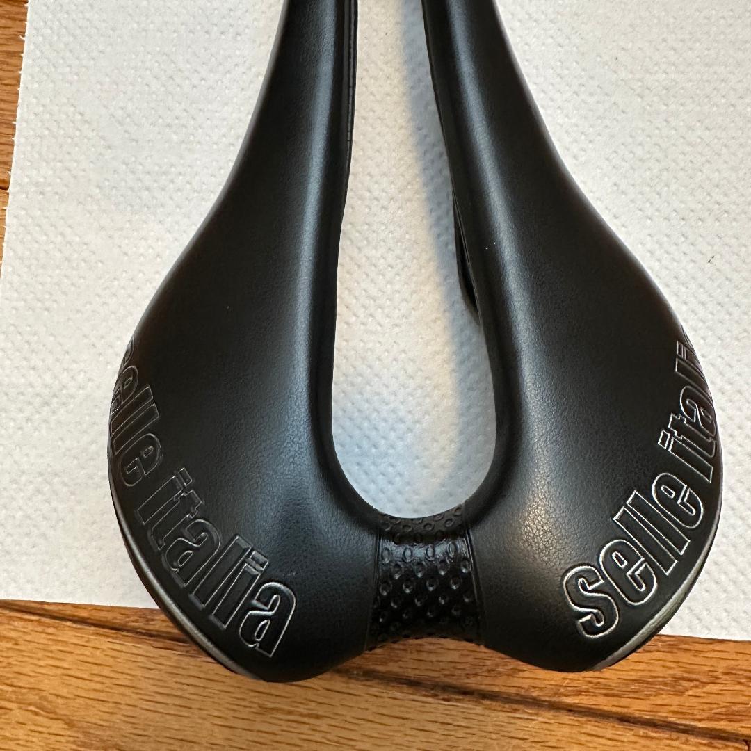 Selle Italia SLR Superflow 145mmサドル 中古 A