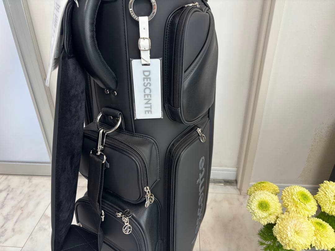 新品！　DESCENTEGOLFブラック キャディバッグ　デサントゴルフ