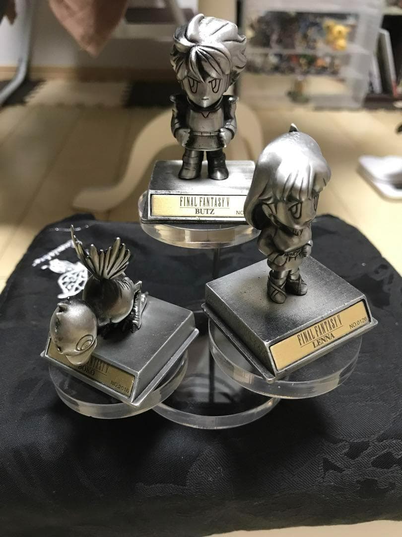 FF5　クロムフィギュア　バッツ＆レナ＆ボコ