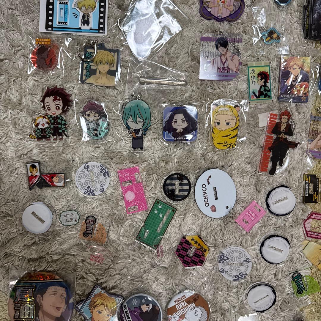 アニメ・マンガキャラクター ピンズ・バッジセット【5293