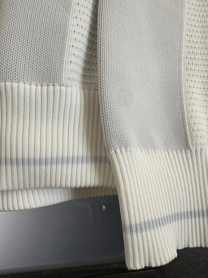 極美品　Mサイズ　TFW49 MOCK NECK KNIT