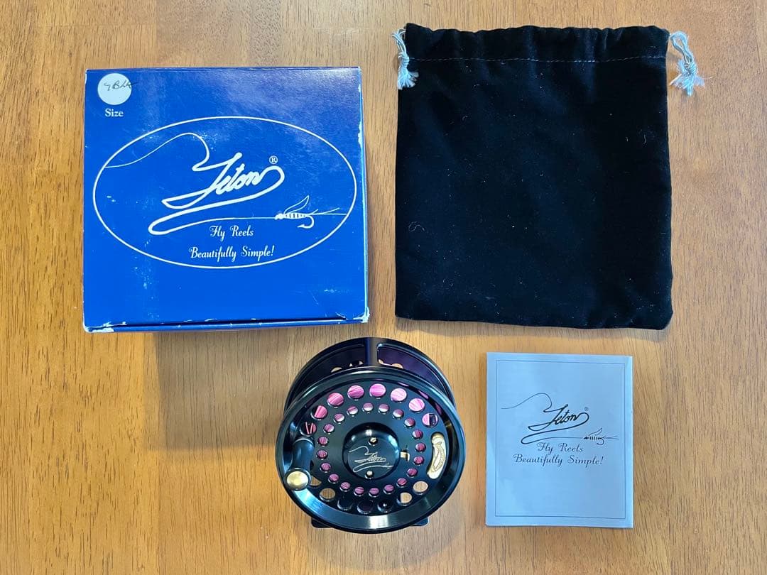 【yazawa】Teton 7 ティトンフライリール　黒