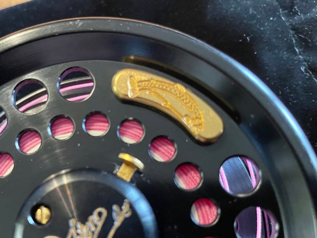 【yazawa】Teton 7 ティトンフライリール　黒