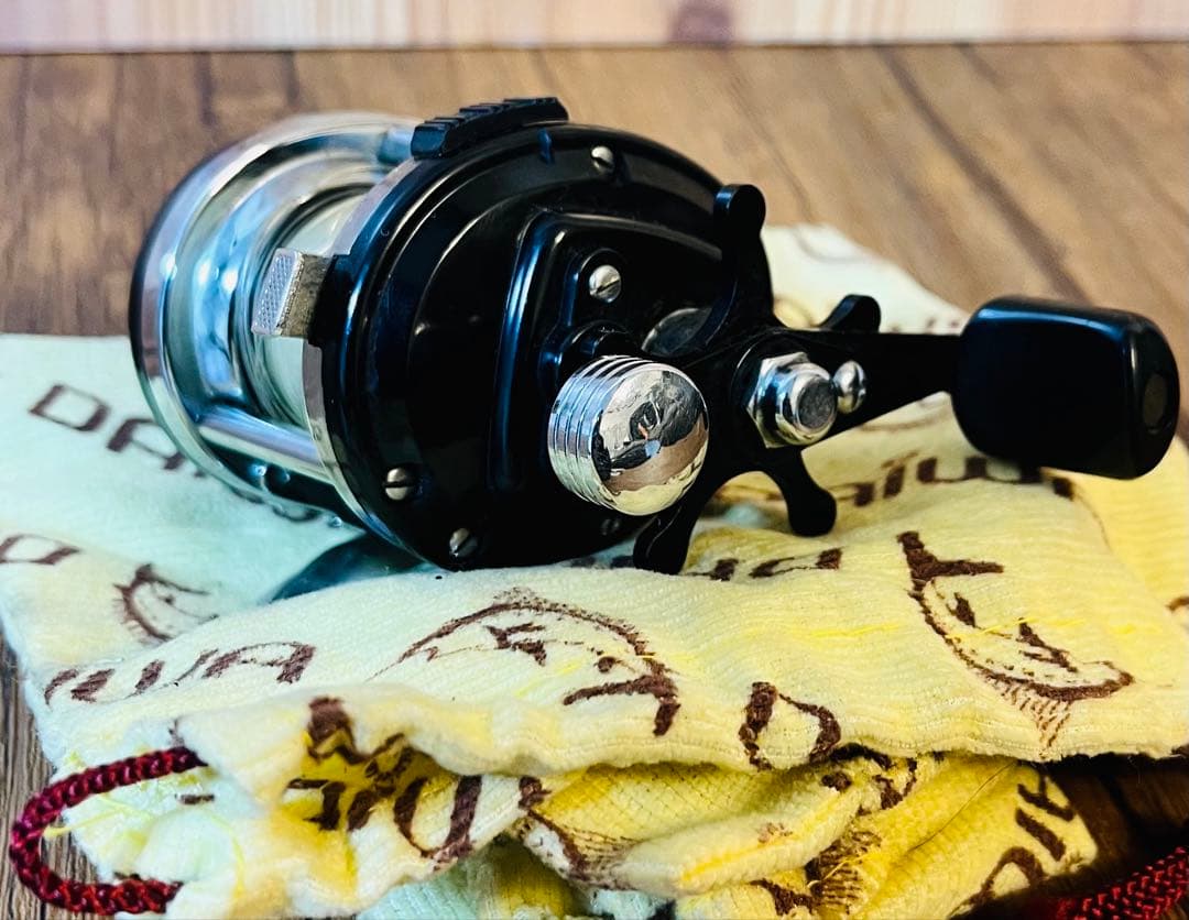 DAIWA オールド　ダイワ　ミリオネア　2000C