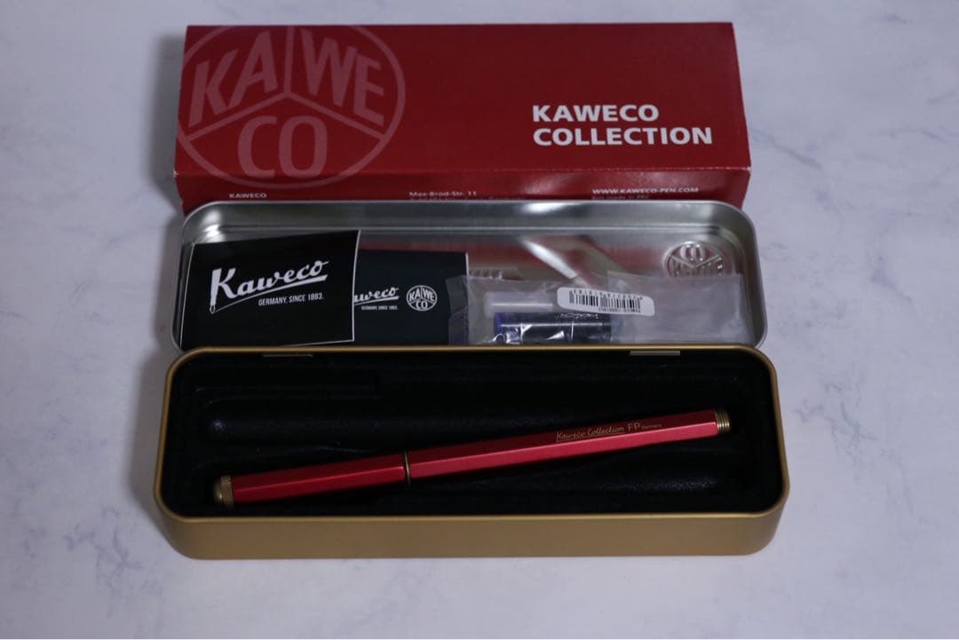 カヴェコスペシャル　レッド　万年筆　F