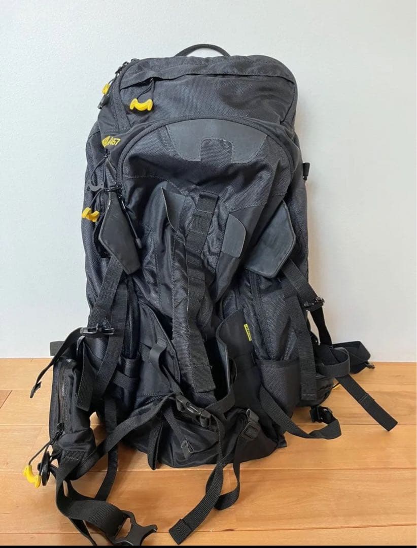 AK457 バックパック ブラック　32ℓ