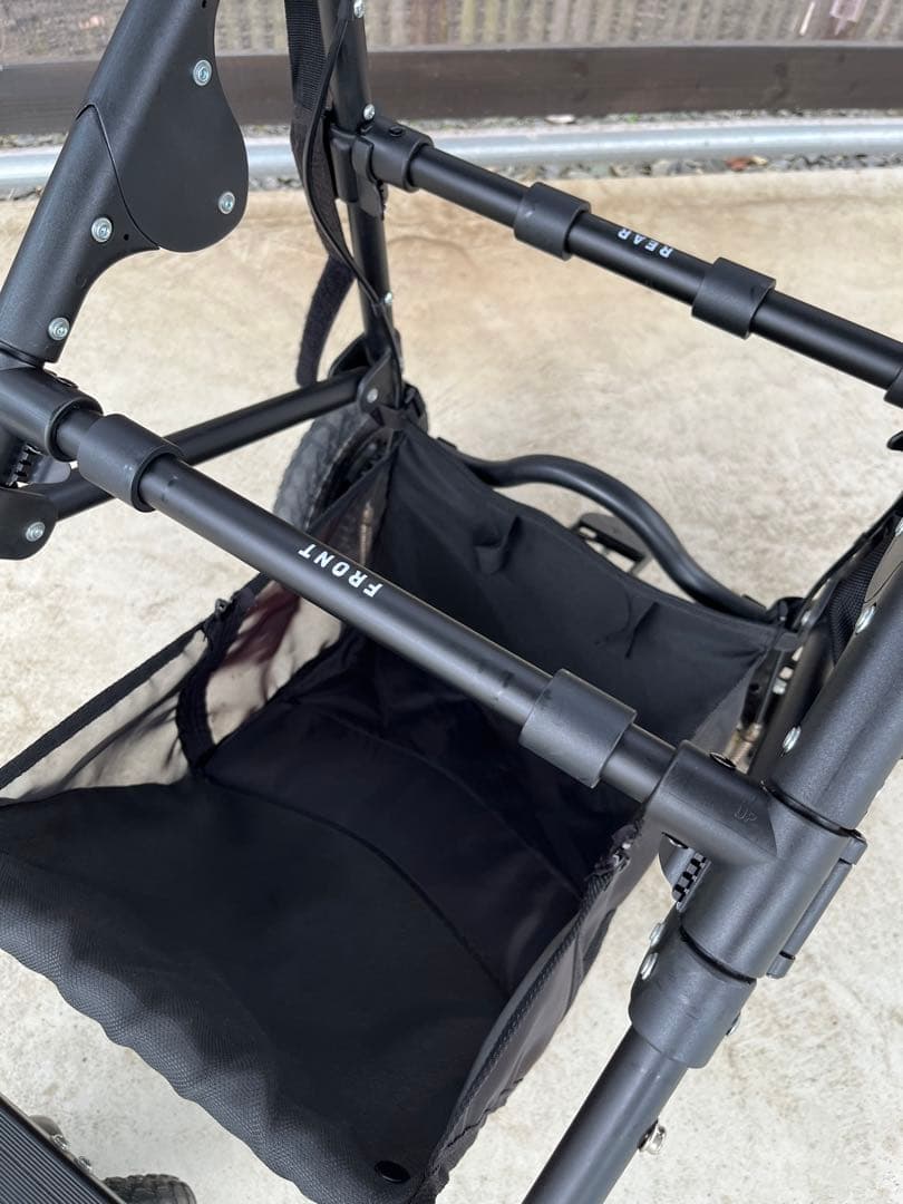 エアバギー　ココプレミア　ペットカート用アダプター付き　週末限定値下げ