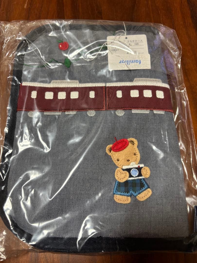 値下げ　阪急電車　ファミリア　コラボ　マルチケース　新品