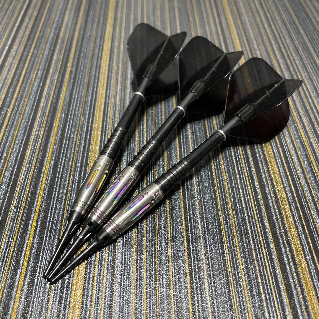 定価14800円 ソフトダーツ 大人気モデル 投げやすい あかり レガシー