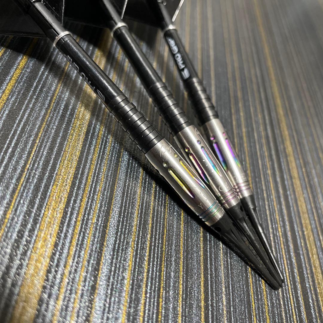 定価14800円 ソフトダーツ 大人気モデル 投げやすい あかり レガシー