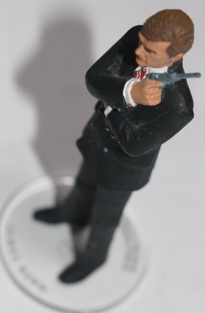 超貴重　CORGI社 メタルフィギャー　007 ジェムス・ボンド（R・ムーアー）