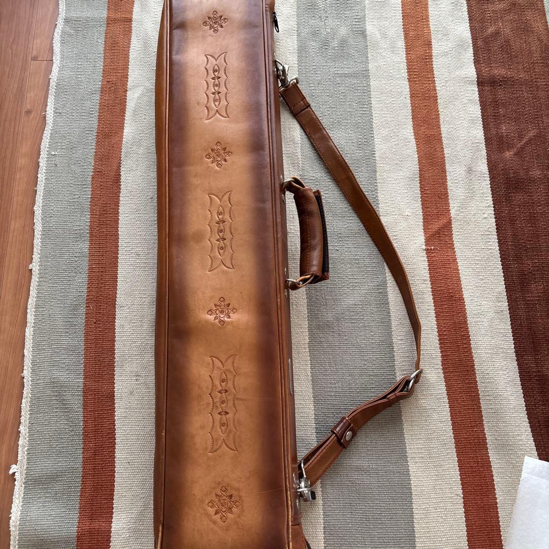 \"INSTROKE''cuecase バタフライ型 中古