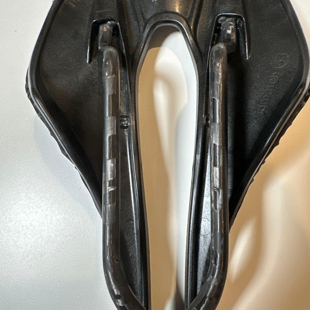 セライタリア　SLR BOOST 3D S3 (130ミリ) カーボンサドル