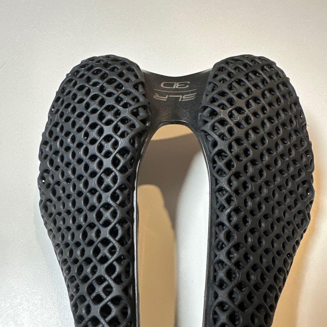 セライタリア　SLR BOOST 3D S3 (130ミリ) カーボンサドル