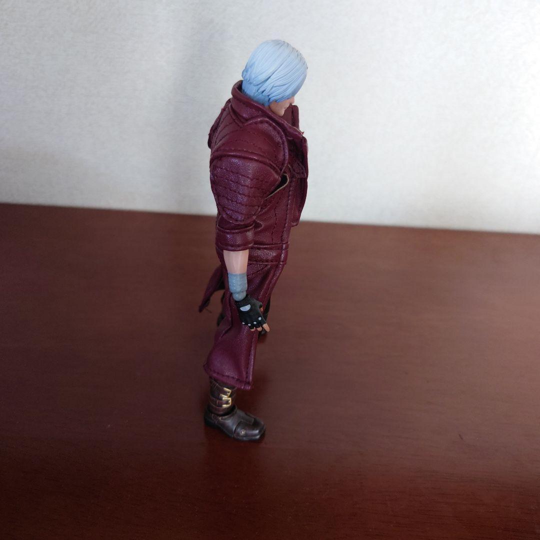 Devil May Cry 5 ダンテ フィギュア 千値練 1/12