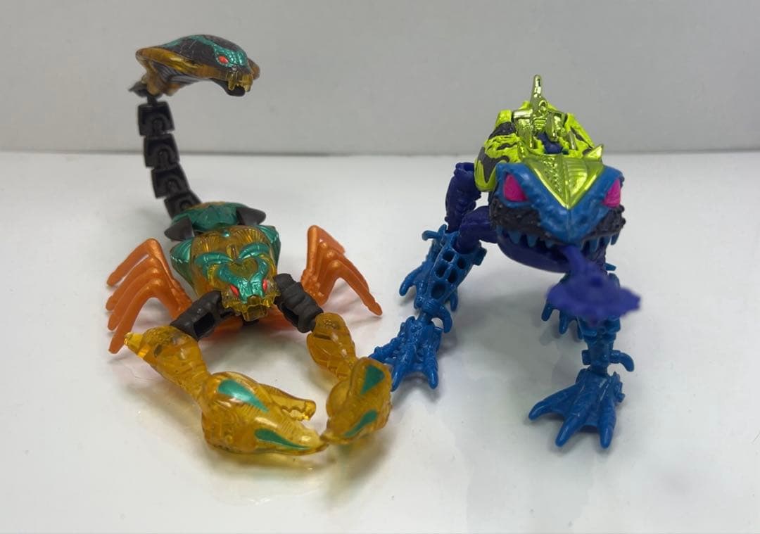 【海外製】クイックストライク•(メタルス2 )スピッターセットビーストウォーズ