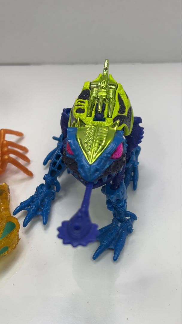 【海外製】クイックストライク•(メタルス2 )スピッターセットビーストウォーズ