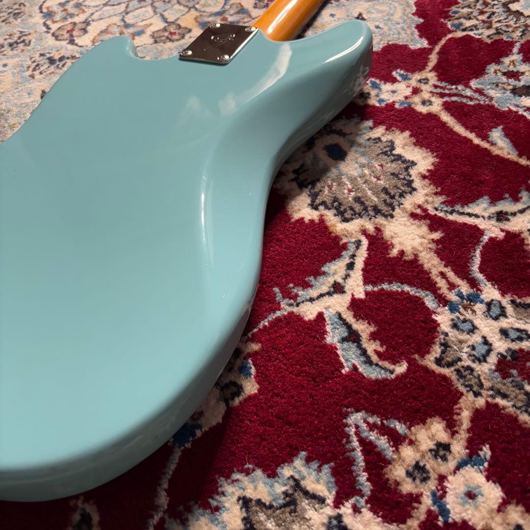 逸品Fender Mustang Japan  Cobain