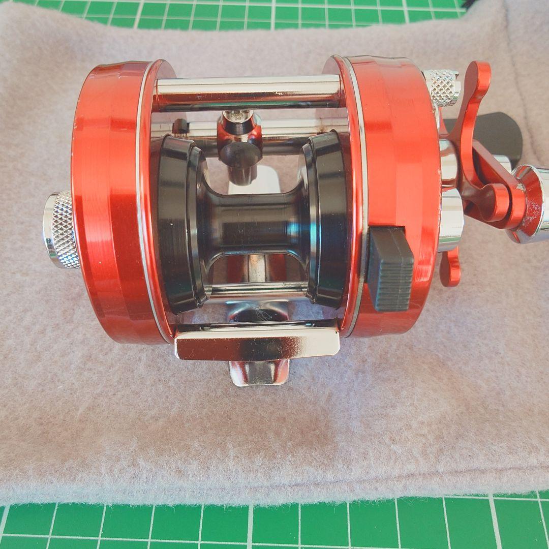 Abu Garcia 1500C RED ベイトリール美品