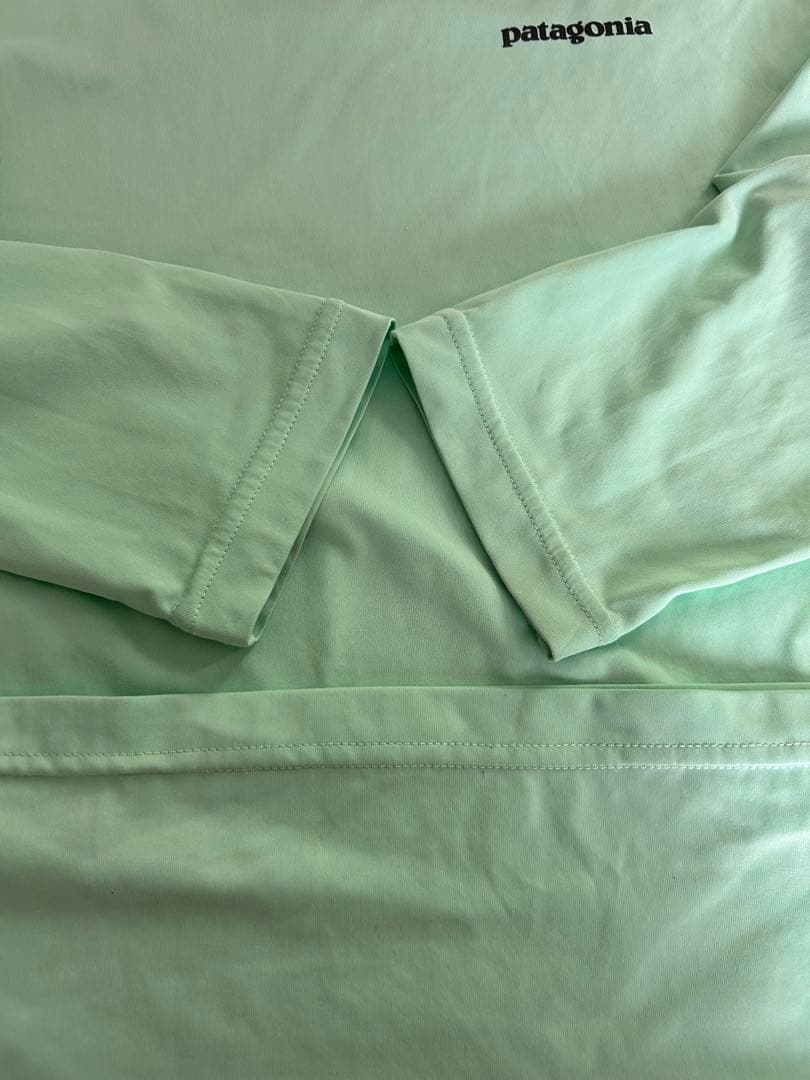 パタゴニア　キャプリーンクール　ブラウントラウト　Mサイズ