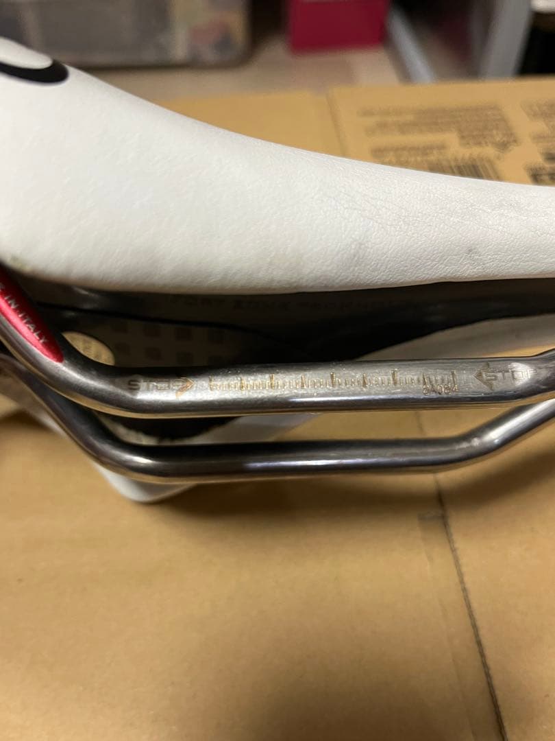 セライタリア selle ITALIA FLITE TE サドル