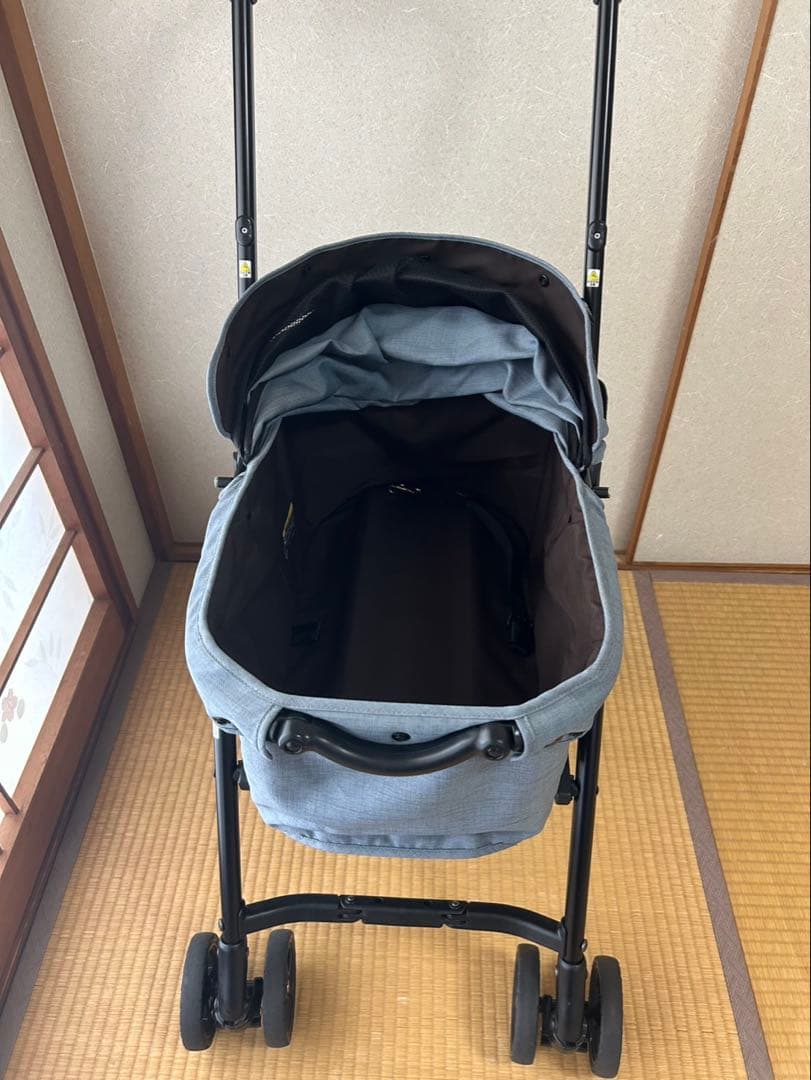 COMPET　コムペット　ペットカート　ミリミリライト　軽量3.9kg　犬用