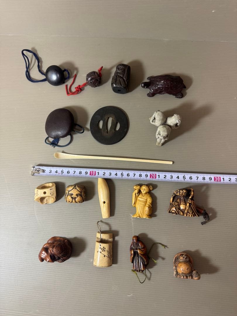 2918 時代提げ物 根付 合計17点　天然素材　時代物