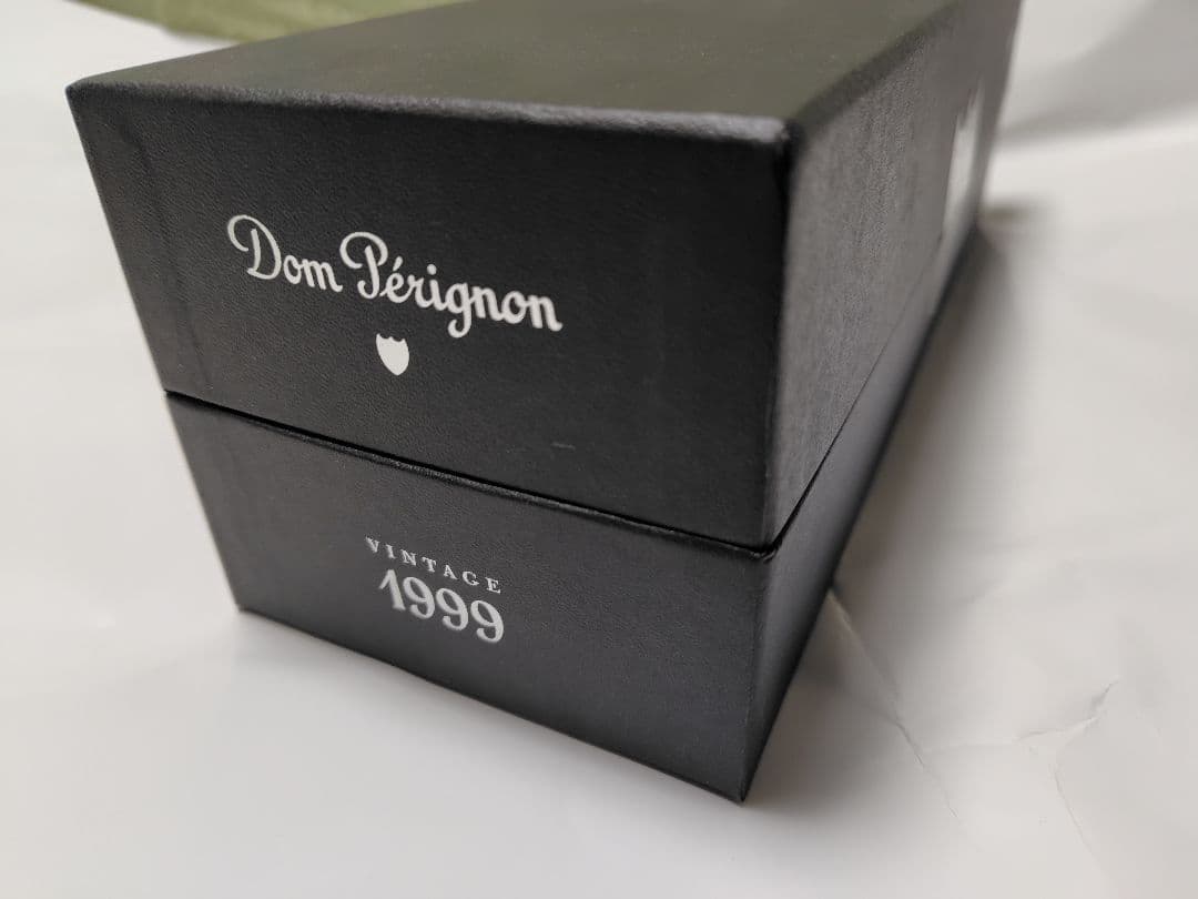 ☆未開封☆ドン・ペリニヨン　特別パッケージ シャンパン 1999年ヴィンテージ