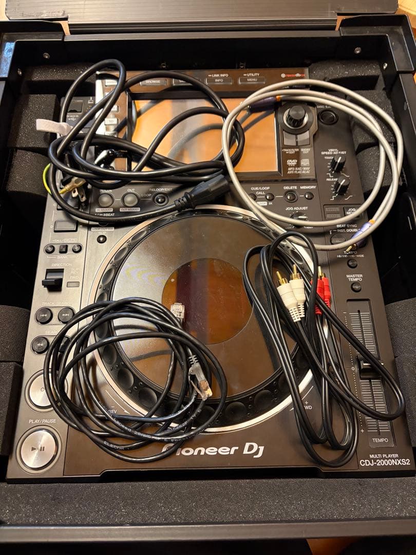 CDJ2000Nexus2✖︎2台。PioneerDJ officialケース付き