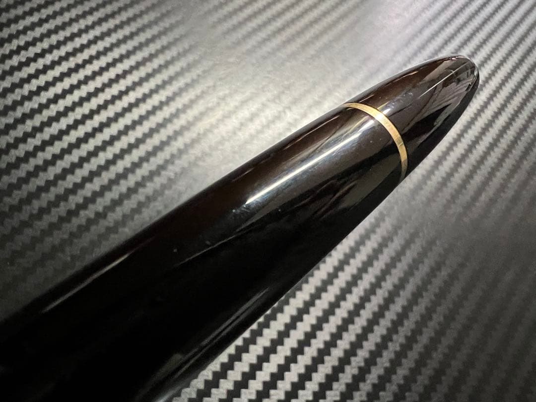 モンブラン 未使用に近い 146 18C 全金 EF 万年筆