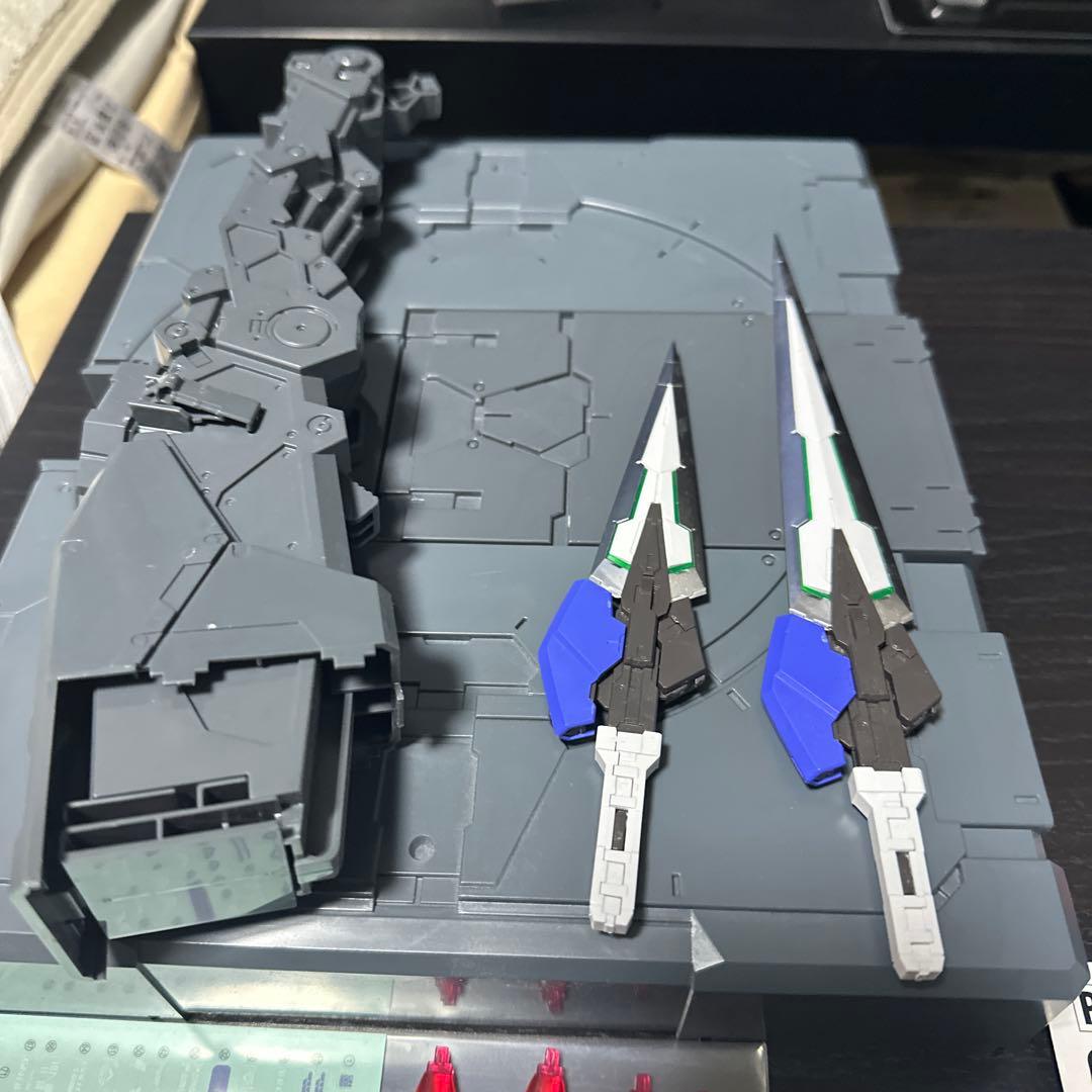 黒*舌様 PG 1/60 ガンダムエクシア ガンプラ 完成品未塗装