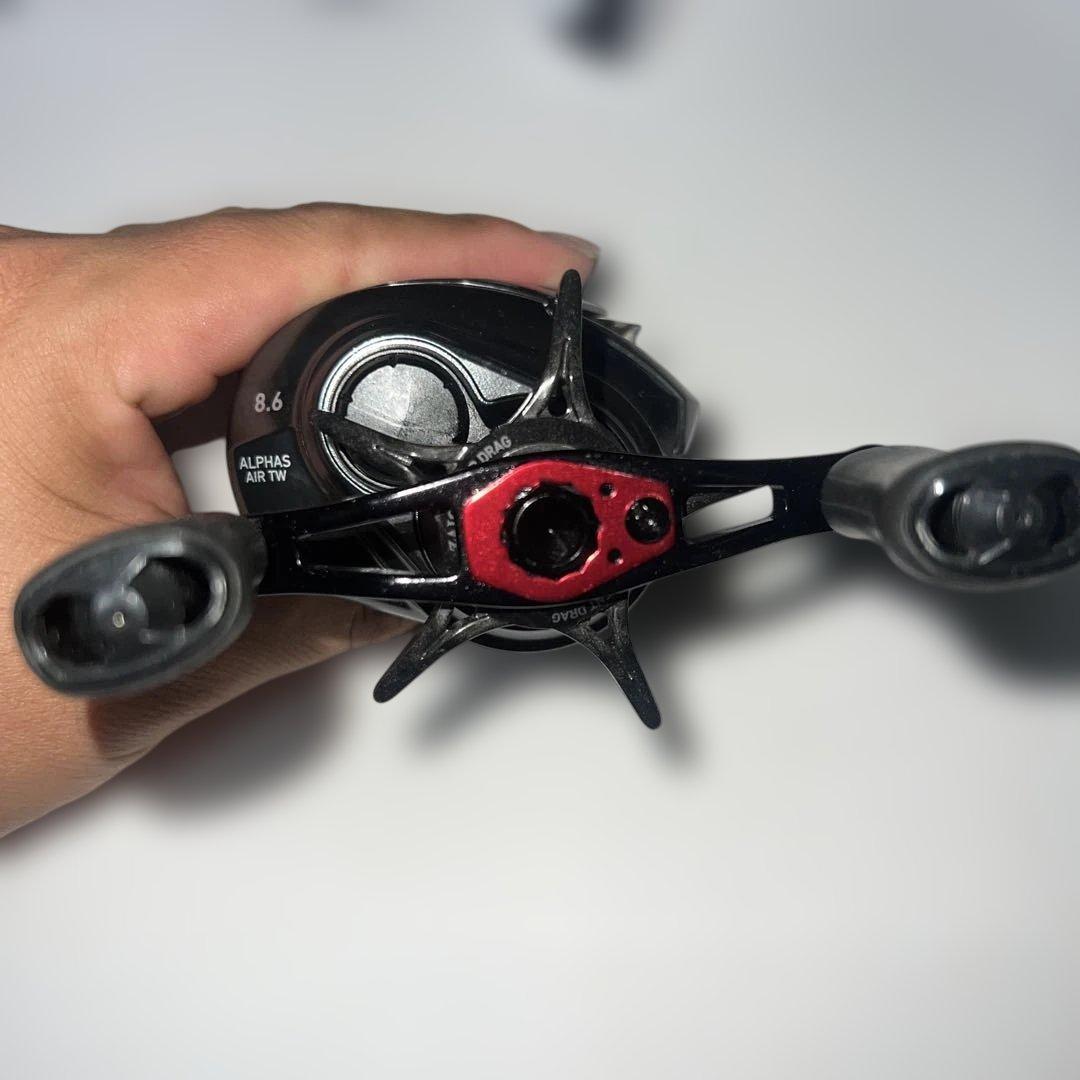 20 アルファス AIR TW ギア比8.6 ダイワベイトフィネスリール