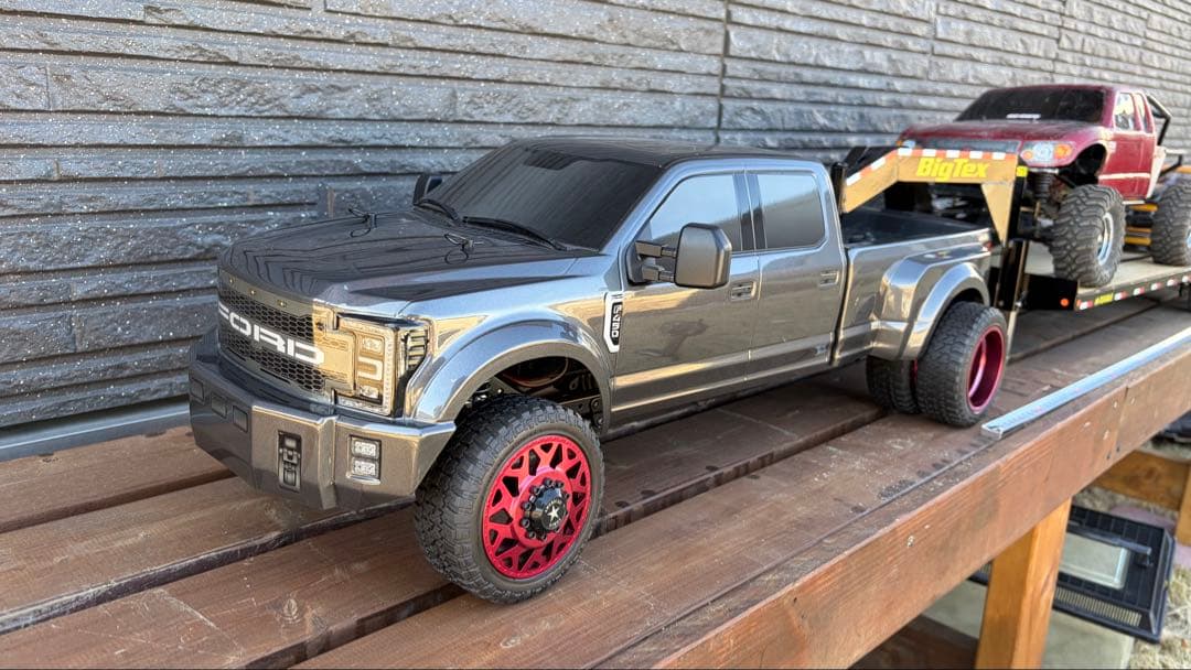 CEN F450 と　車載 トレーラー　（トラクサス scx10 rc4wd