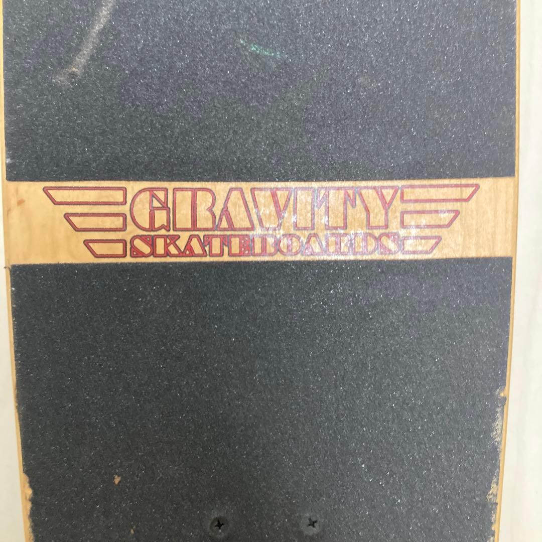 送料込　中古　gravity サーフスケート　スケートボード　スケボー