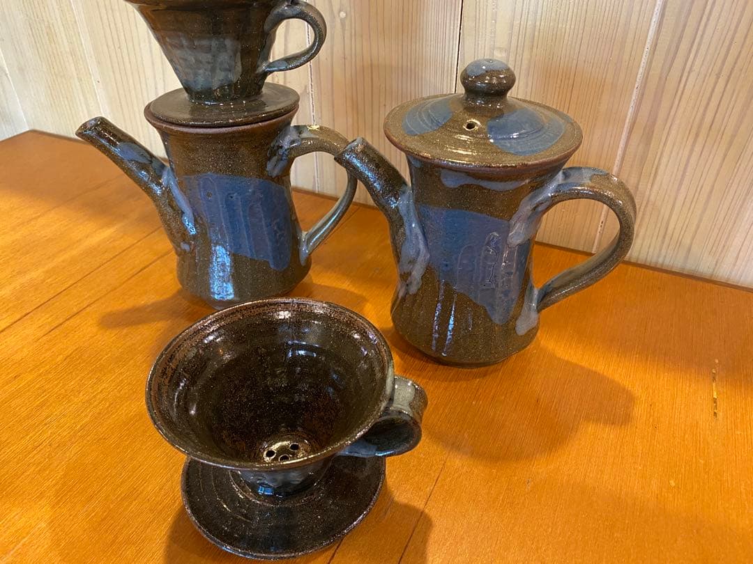 沖縄 読谷やちむん　コーヒーポット　ティーポット陶器製ティーポット