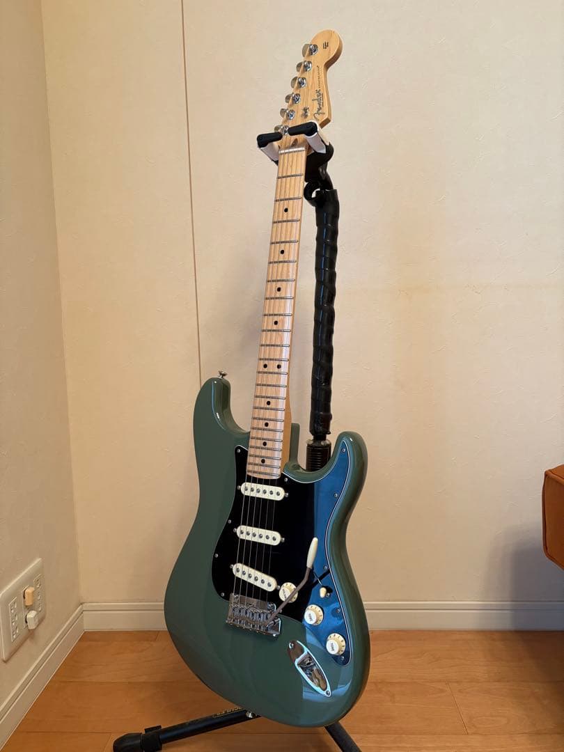 FenderストラトAmerican Professional Ⅱ ケース付