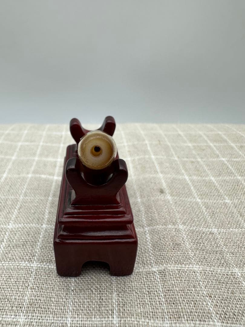 ☆天然石☆ 蔵伝 チベット 一眼天珠（風化硫黄天珠）極上品 珠を供養する 中号珠