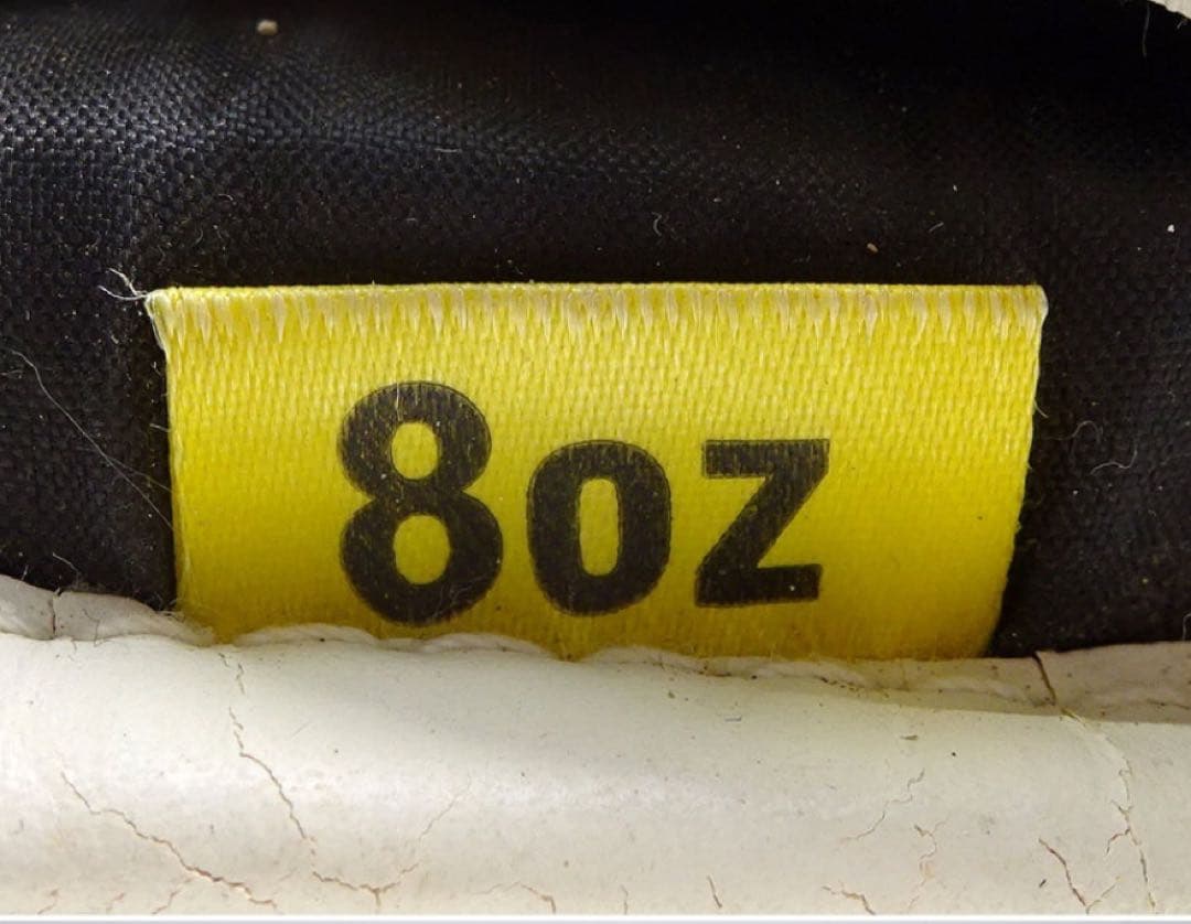 エバーラスト製ボクシンググローブ8oz（黒）