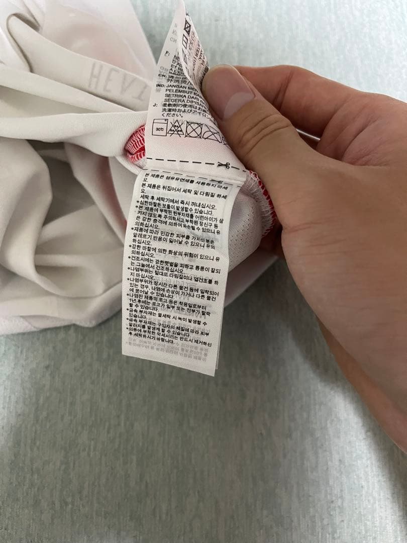 イタリア代表オーセンティック正規品元値17600円大幅な値下げあり‼️