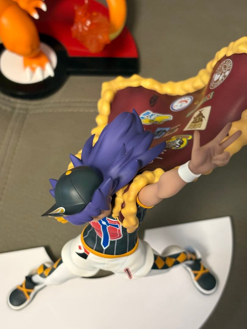 マ*)様 ポケモン　フィギュア　ダンデ　リザードン　ポケモンセンター　限定